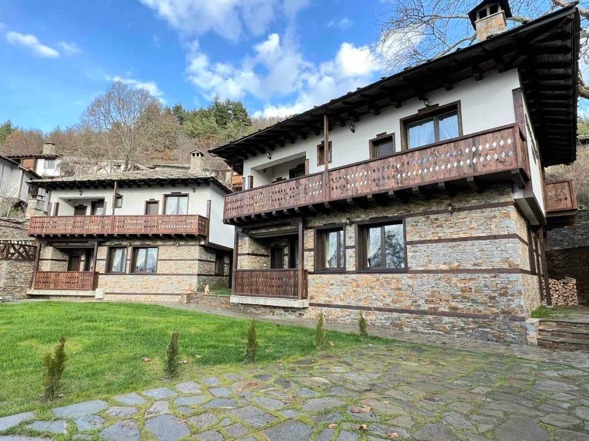 Къщи За Гости Неси Leshten Exterior photo